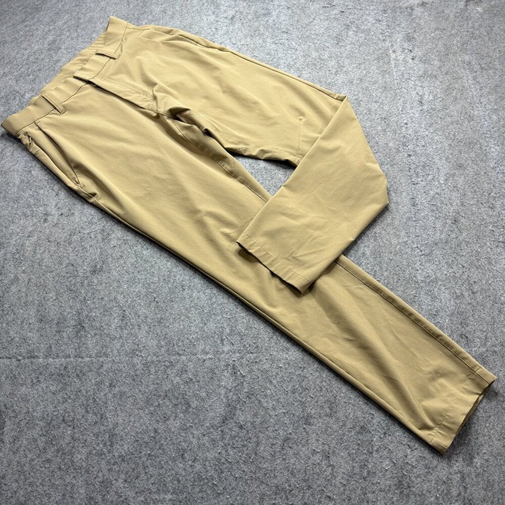 Fabletics Pants Men 31 x 29* Beige Stretch Tapered Chino Zip Pockets